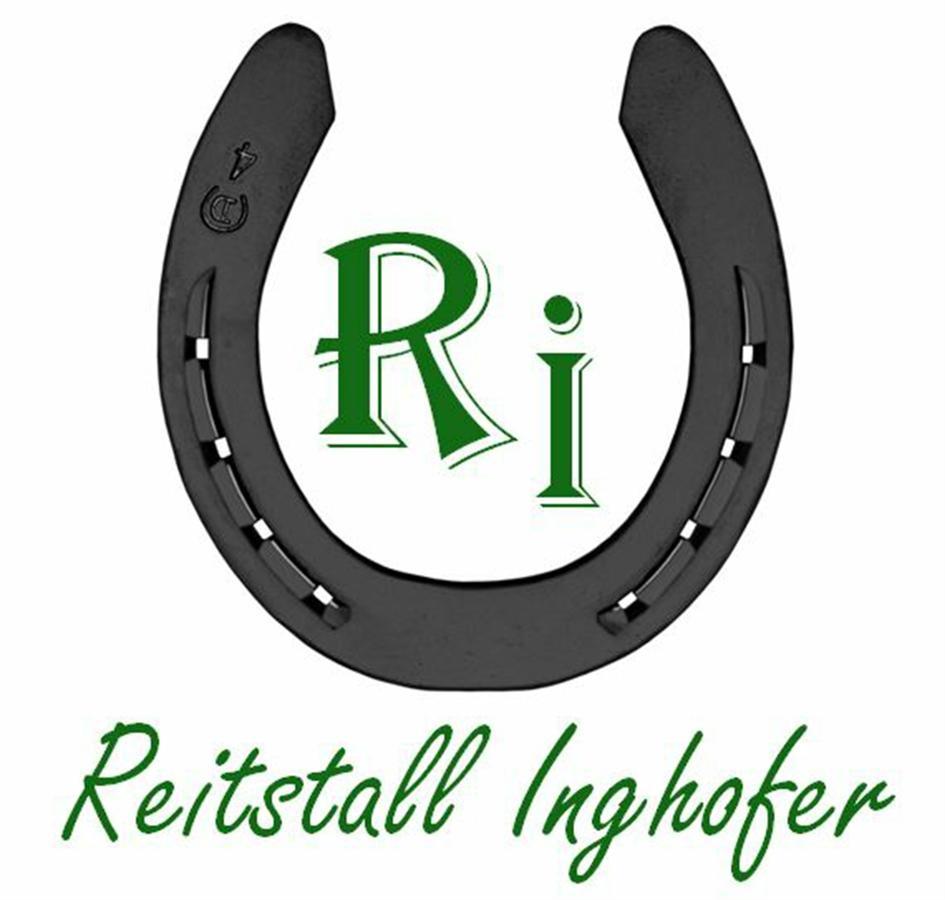 Pension & Reitstall Inghofer Heidenreichstein Buitenkant foto